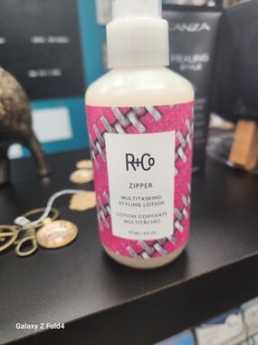 R+Co Zipper Multitasking Styling Lotion - Pink Label